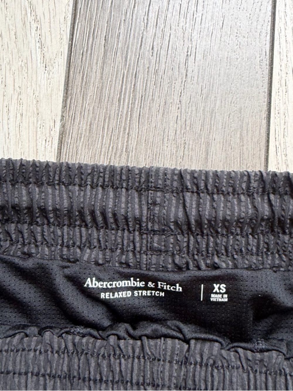 Abercrombie & Fitch Black Waffle-Knit Athletic Shorts XS - Picture 2 of 5